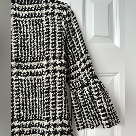 Zara 3/4 Bell Sleeve Houndstooth Dress - Picture 2 of 3